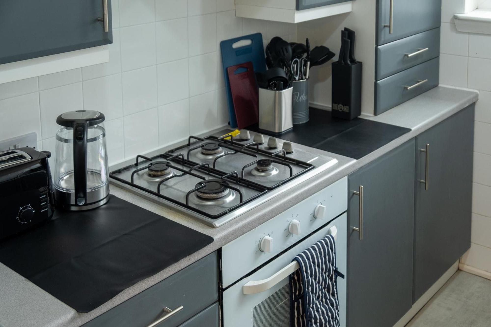 2 Bedroom Beautiful Apartment In Motherwell Mossend ภายนอก รูปภาพ
